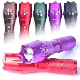 Grab-N-Go Zoomable Focusing Flashlight In 5 Colors (Color: Black)